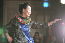 奈良・大阪・京都のハワイアンフラダンス教室 Halau Lehua Ahihi