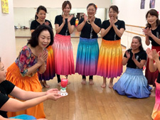 奈良・大阪・京都のハワイアンフラダンス教室 Halau Lehua Ahihi