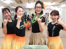 奈良・大阪・京都のハワイアンフラダンス教室 Halau Lehua Ahihi