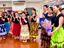 奈良・大阪・京都のハワイアンフラダンス教室 Halau Lehua Ahihi