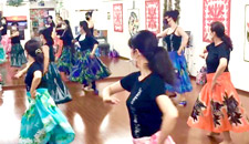 奈良・大阪・京都のハワイアンフラダンス教室 Halau Lehua Ahihi