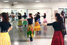 奈良・大阪・京都のハワイアンフラダンス教室 Halau Lehua Ahihi