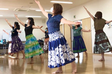 奈良・大阪・京都のハワイアンフラダンス教室 Halau Lehua Ahihi